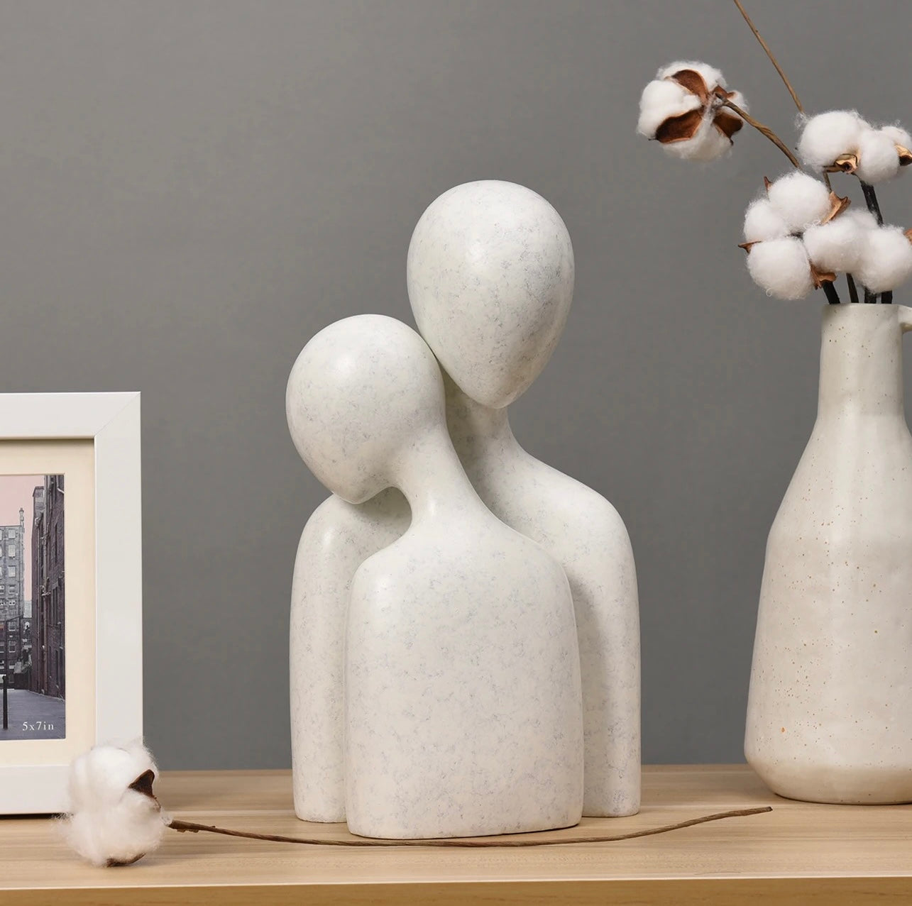 Companheiros Eternos: Escultura em Resina
