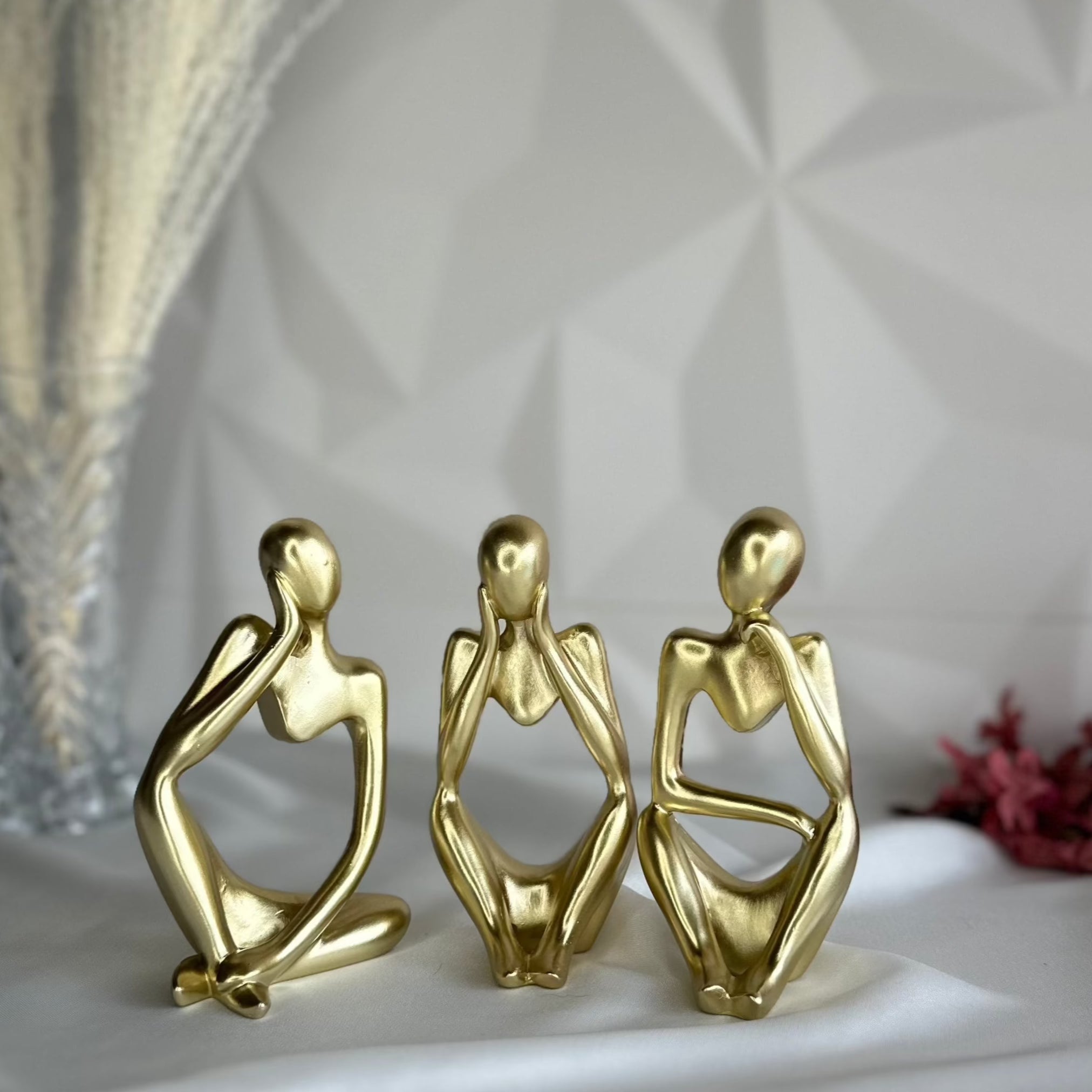 Conjunto de 3 Esculturas O Vazio de Pensar