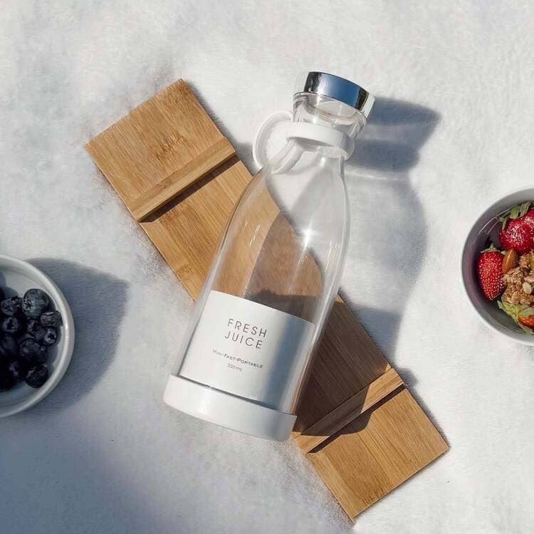 Liquidificador Portátil e Mixer Sem Fio | Pacasa