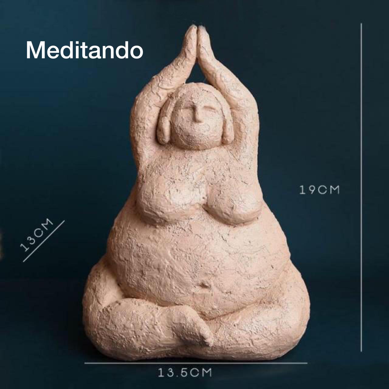 Estátua Vintage Abstrata Mulher Alta Textura