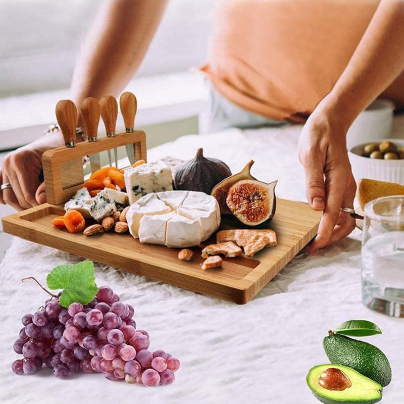 Kit Petiskeiro Tábua De Queijo Com Cortadores 5 Peças